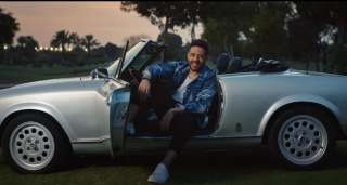 حماقي يعلن موعد انطلاق أغنيته...