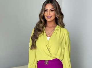 شاهد.. مي سليم تخطف الأنظار...