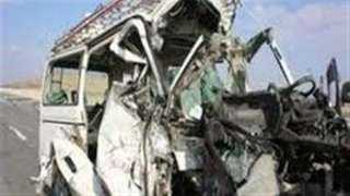 إصابة 11 شخصا فى حادث...