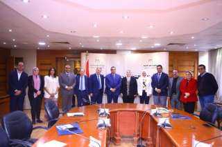 القباج وآمنة يشهدان توقيع بروتوكول...