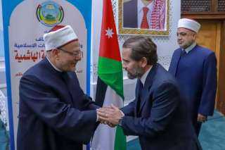 مفتي الجمهورية يلقى محاضرة بالمجالس...