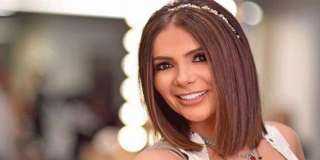 نستعرض.. رد منى زكي على...