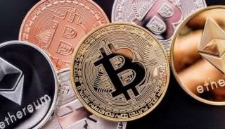 صعود أسعار العملات الرقمية بقيادة...