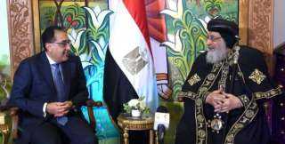 مصطفى مدبولي يهنىء البابا تواضروس...