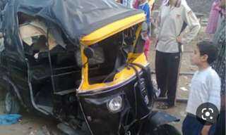 إصابة 3 أشخاص في حادث...