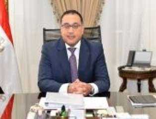 رئيس الوزراء يتابع مع وزير...