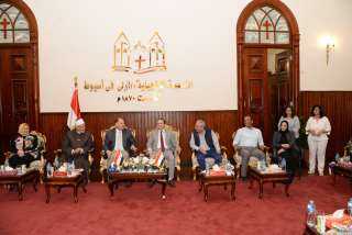 محافظ أسيوط يبدأ أولى زيارته...
