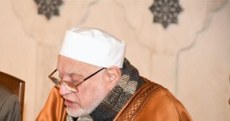 أحمد عمر هاشم