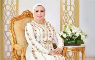 انتصار السيسى تتقدم بالتهنئه للشعب...