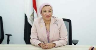 وزيرة البيئة تبحث تنظيم ماراثون...