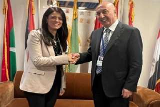 رانيا المشاط تلتقى وزير البيئة...