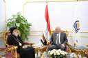 محافظ قنا يستقبل المطران بيمن...