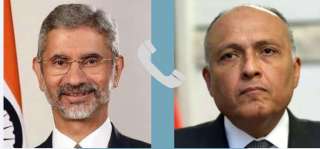 وزير الخارجية يتلقى اتصالاً هاتفياً...