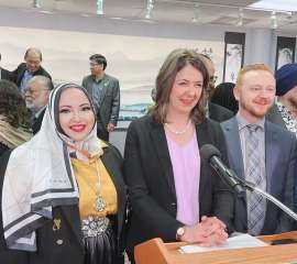 وزيرة الهجرة تهنئ الدكتورة داليا...