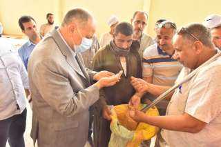 محافظ أسيوط يعلن ارتفاع توريد...