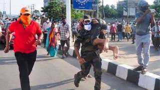 مصرع 9 في حادث تسرب...