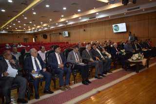 محافظ بورسعيد يتابع ٱخر مستجدات...