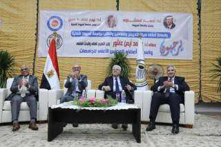 وزير التعليم العالي يتفقد جامعة...
