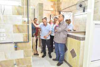 محافظ أسيوط يتفقد أعمال تطوير...