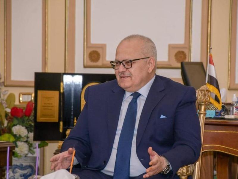 الخشت يفتتح مستشفى كلية طب الأسنان وتطوير مبنى الكلية بفرع الجامعة بالشيخ زايد