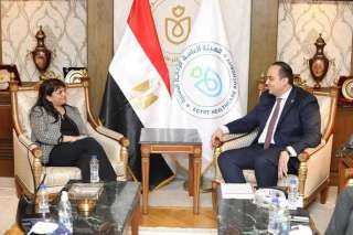 رئيس هيئة الرعاية الصحية يشيد...