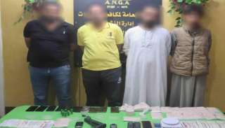 ضبط 4 عناصر إجرامية من...