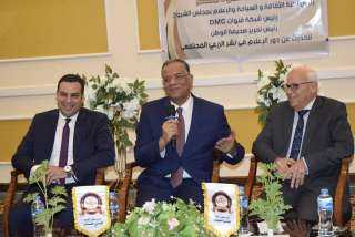 محافظ بورسعيد يشهد ندوة صالون...