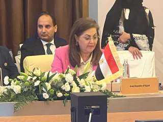 وزيرة التخطيط والتنمية الاقتصادية ومحافظ...