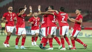 متفوقا على مانشستر يونايتد وبرشلونة.....