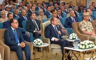 السيسي: الدولة تهتم بالتصنيع الزراعى...