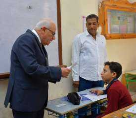 محافظ بورسعيد يتفقد لجان الامتحانات...