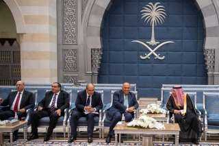 بدء توافد رؤساء وفود الدول...