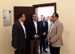 رئيس الوزراء يتفقد مشروع تنمية...