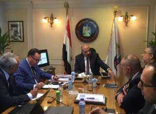 وزير قطاع الأعمال العام: العمل...
