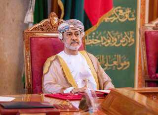 سلطان عمان يصل مصر غدًا.....