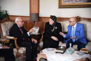 محافظ بورسعيد يستقبل رئيس فرع...