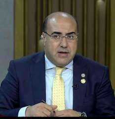 “إبراهيم عبد الخالق” يستعرض مساعي...