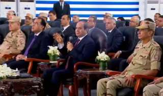 السيسى للمستثمرين: مجمع الكوارتز فرصة...