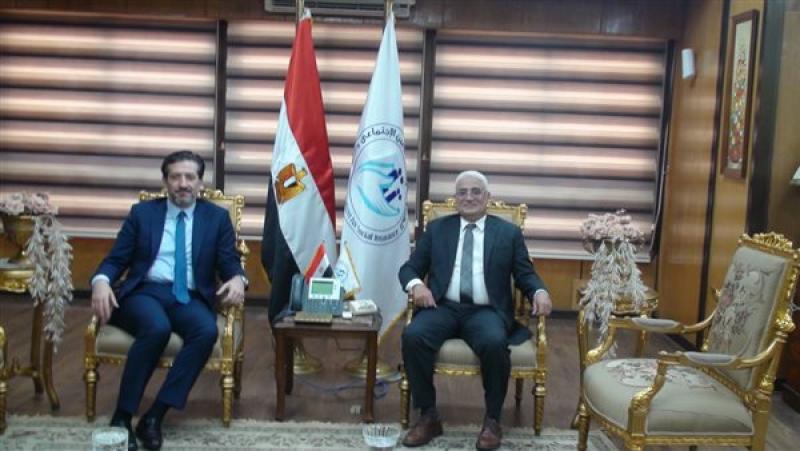 التامينات