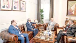 رئيس الديوان الملكي الأردني يستقبل...