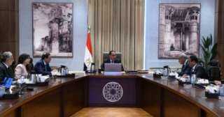 رئيس الوزراء يتابع موقف تطوير...