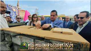وضع حجر الأساس لمجمع خدمات...