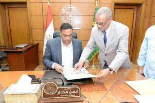 محافظ الدقهلية يعتمد نتيجة إمتحان...