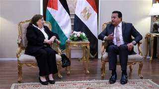 وزير الصحة: توفير الدعم الصحي...