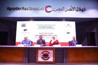 وزيرة التضامن تتابع البرنامج التدريبى...