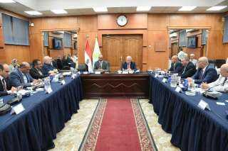 نائب وزير الإسكان يؤكد ضرورة...