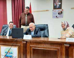 محافظ بورسعيد يتفقد غرفة عمليات...