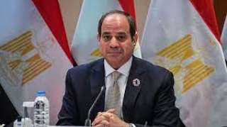 الرئيس السيسى يبحث فى باريس...