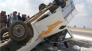 إصابة 8 عمال فى حادث...