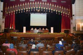 الخشت يوجه العمداء بسرعة إعلان...